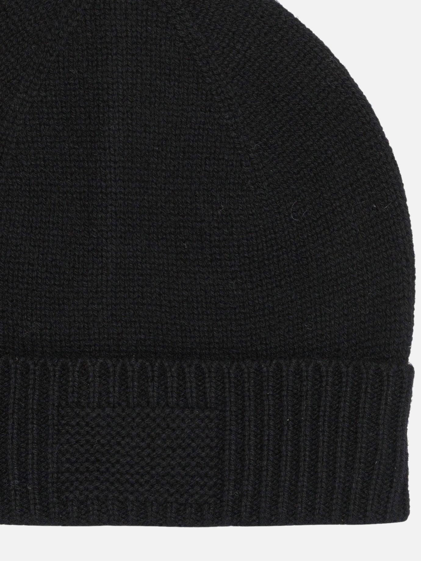 Guest in Residence Cashmere beanie A26910RH Black - Women | VIETTI