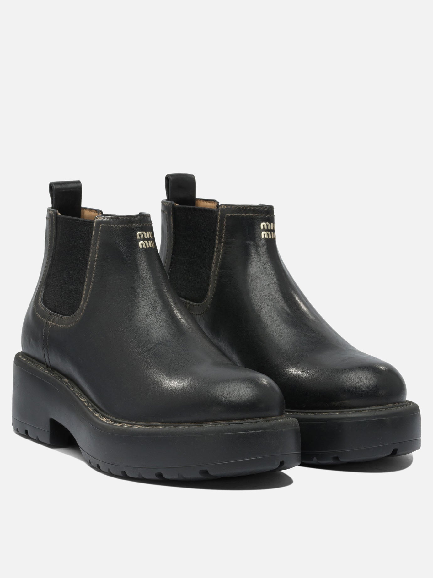 Miu Miu Chelsea leather ankle boots 5T527E Black - Women | VIETTI Shop
