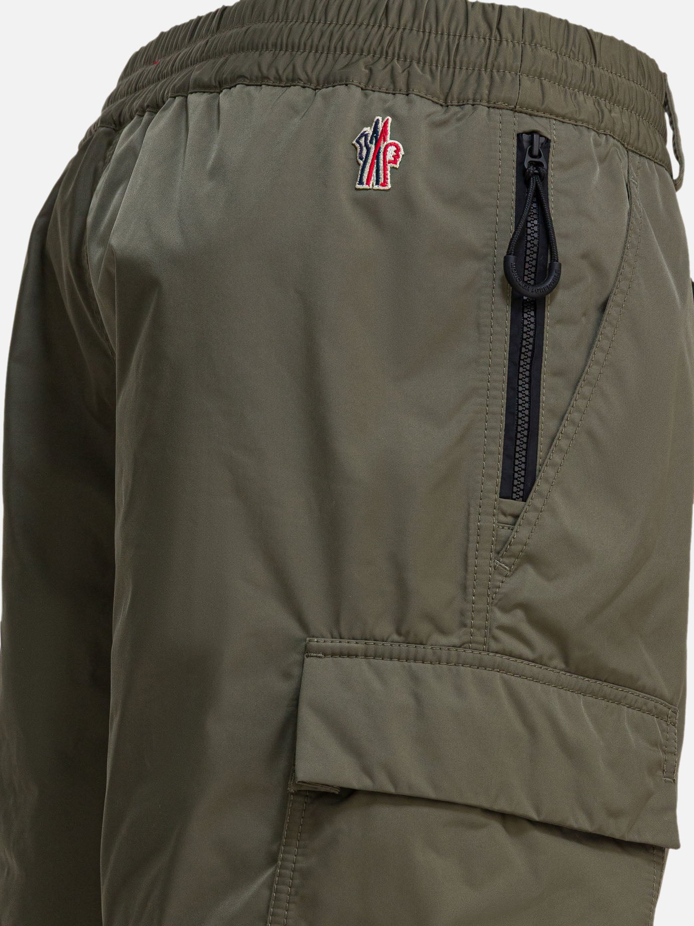 Moncler GRENOBLE グリーン　サイズ3 Moncler Grenoble Padded Zip Up Hooded Jacket Green - Outlet