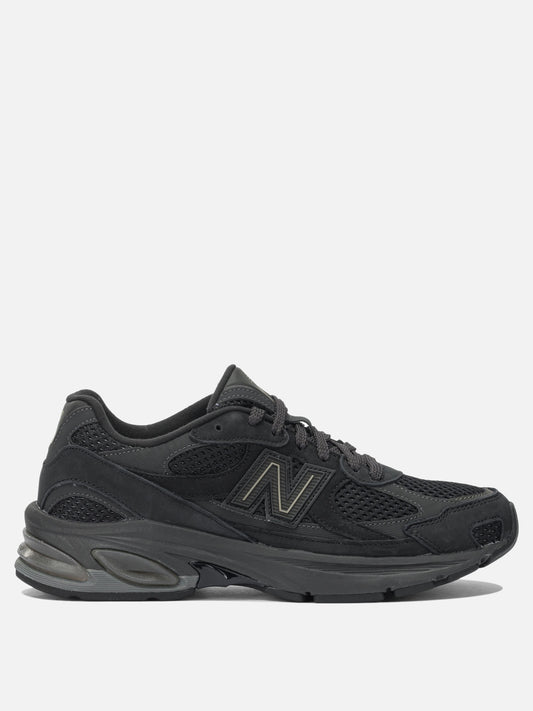 Sneaker basse 50% leather 50% mesh - 100% rubber  Nero - New Balance Uomo | PDP | VIETTI Online Store 
