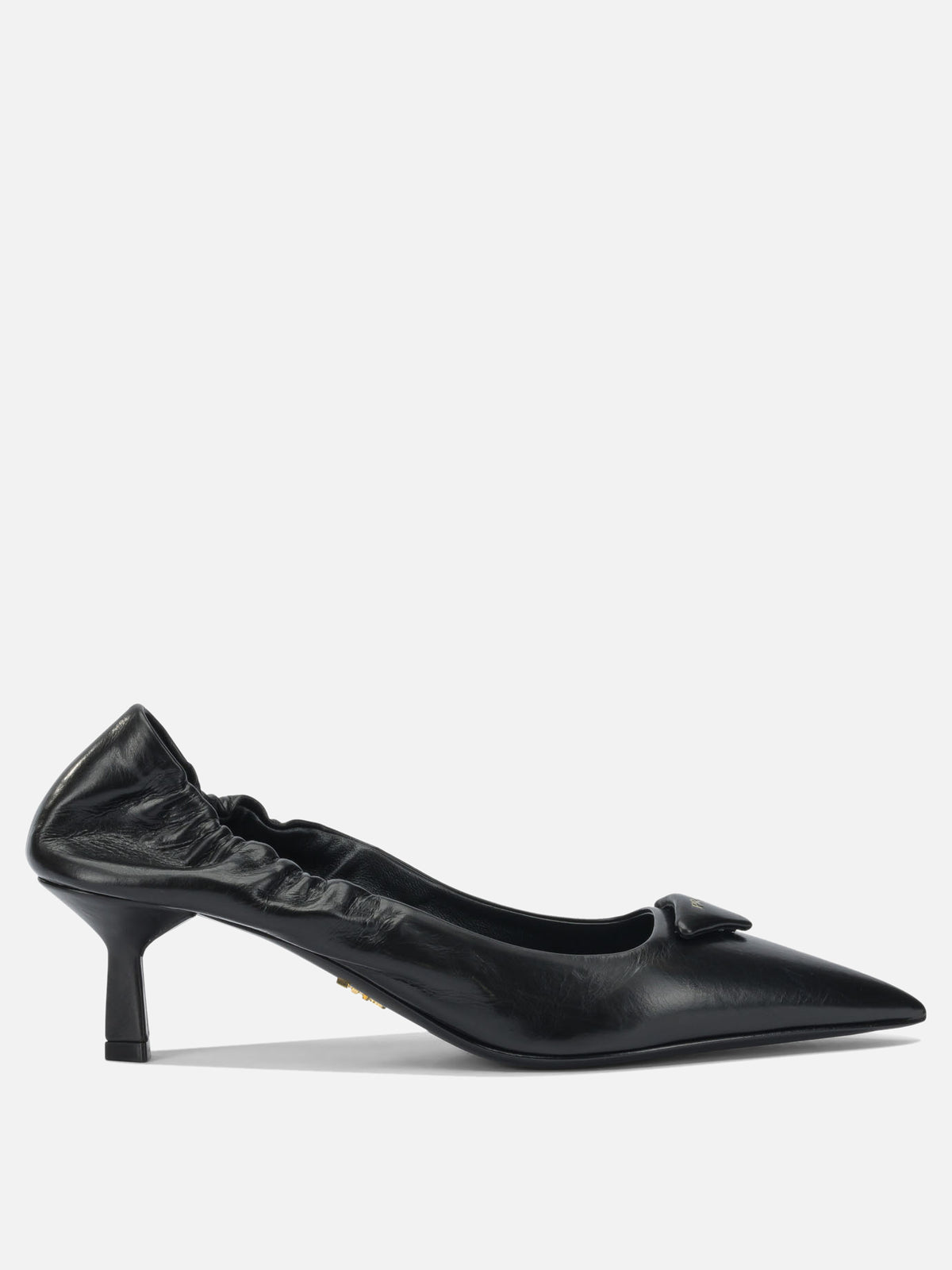 Prada Leather pumps with logo Black