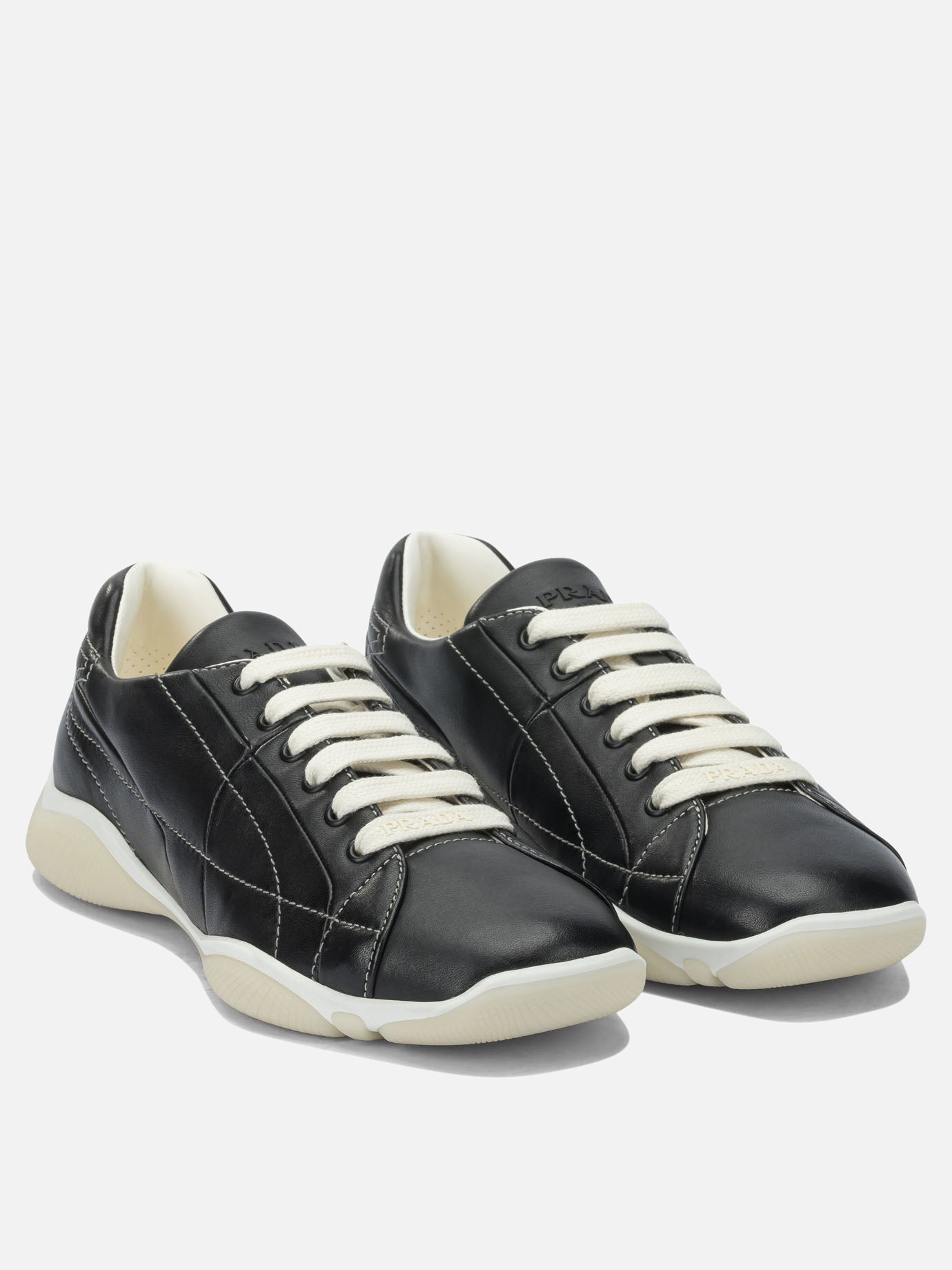 Sneaker basse 100% lamb leather - 100% rubber  Nero - Prada Uomo | PDP | VIETTI Online Store | thumbnail_2
