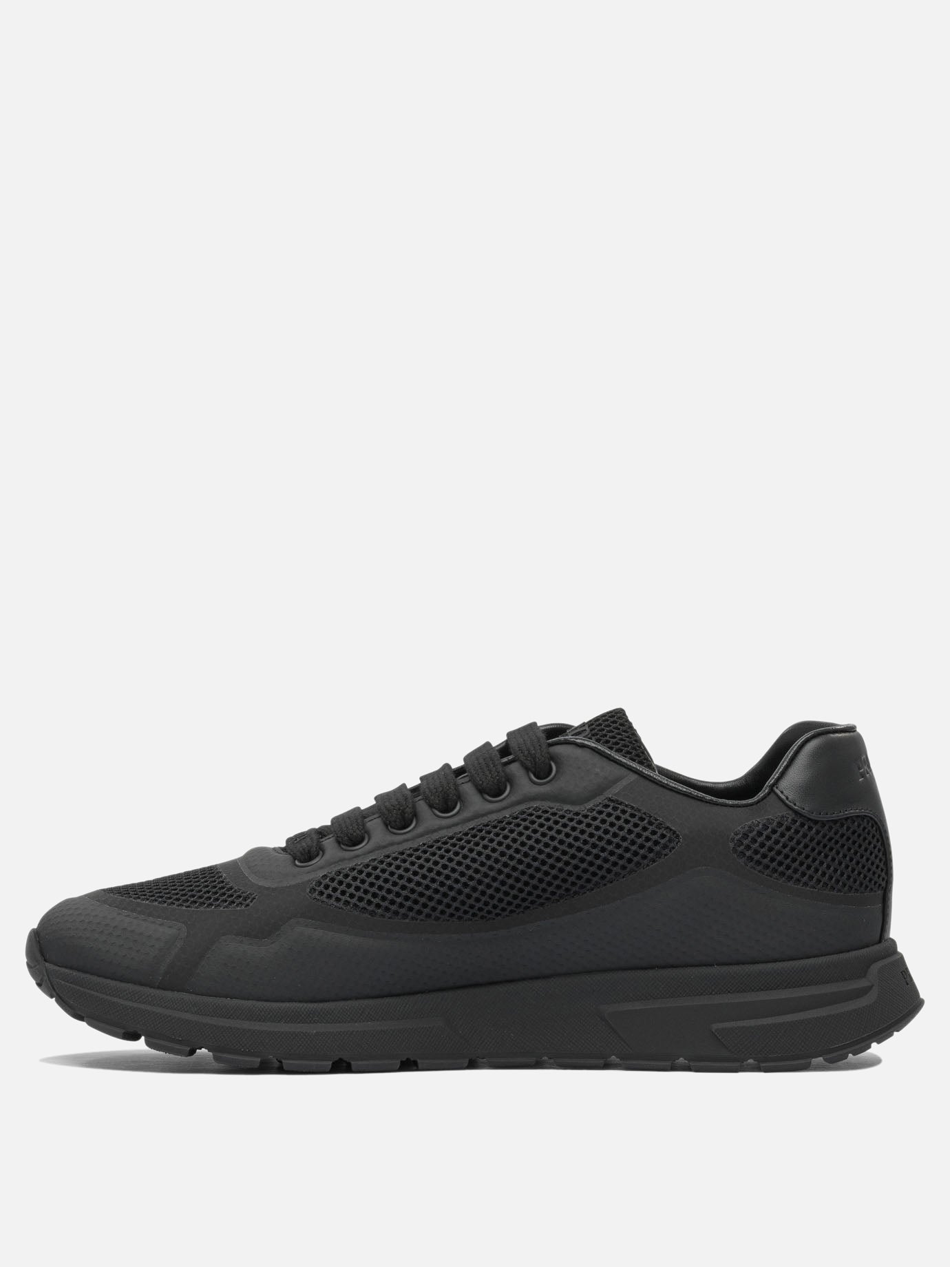 Low top sneakers 100% polyuretane - 100% rubber  Black - Prada Men | PDP | VIETTI Online Store | Zoom-Modal_3
