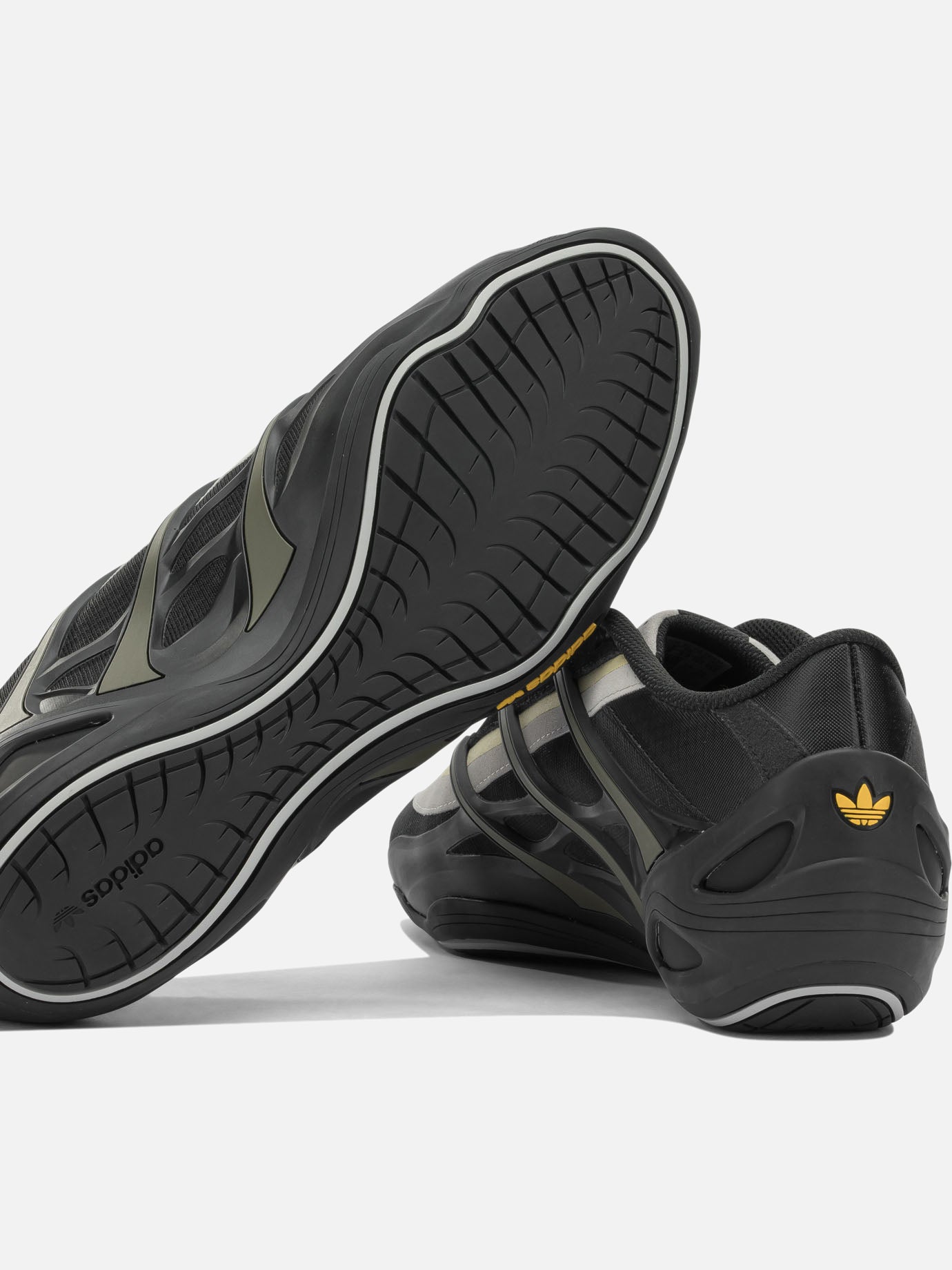 Sneaker basse 50% leather 50% textile - 100% rubber  Nero - Adidas Originals Uomo | PDP | VIETTI Online Store | thumbnail_5