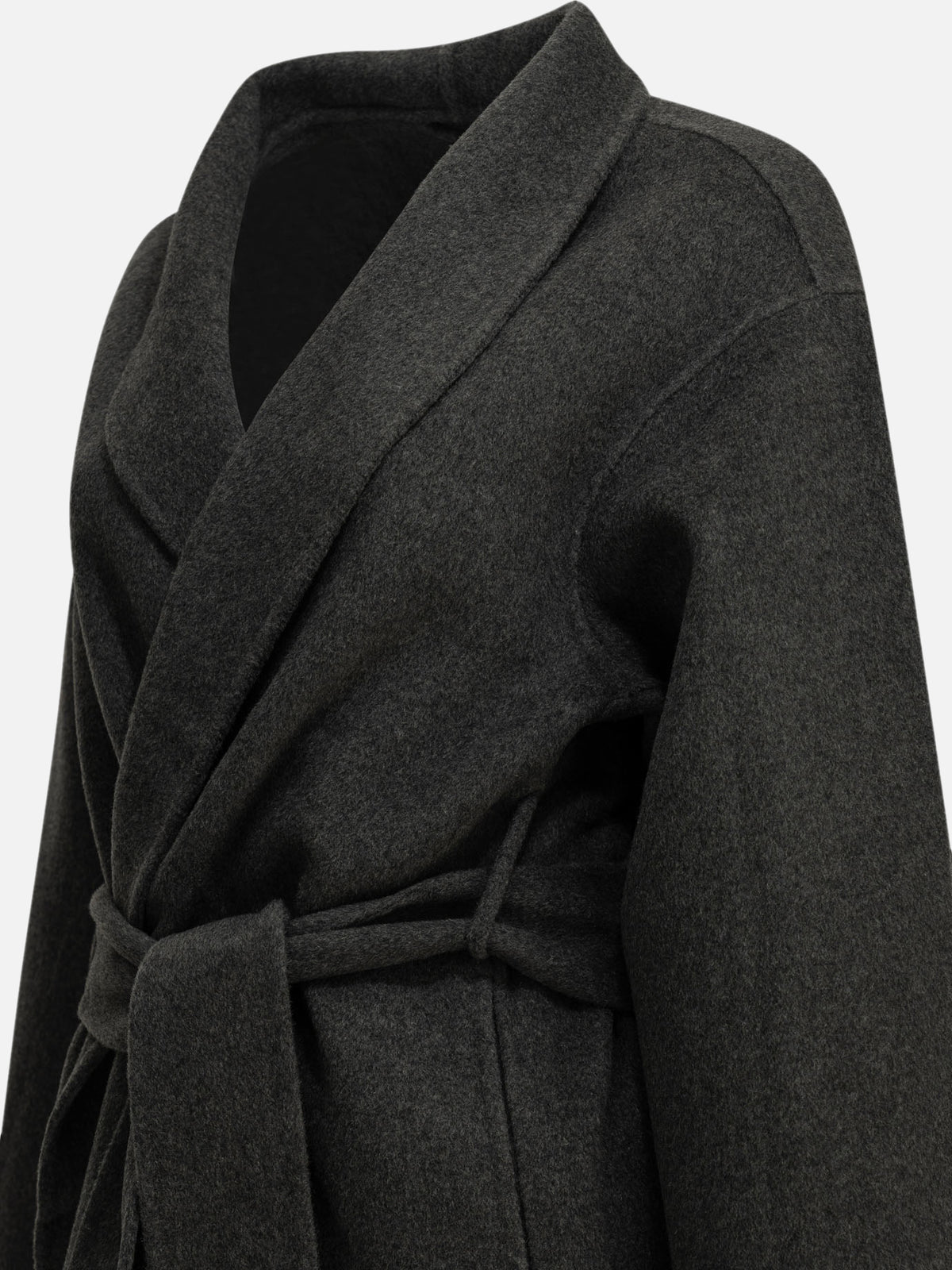 Almada Label "Mara" Long Coat Grey

