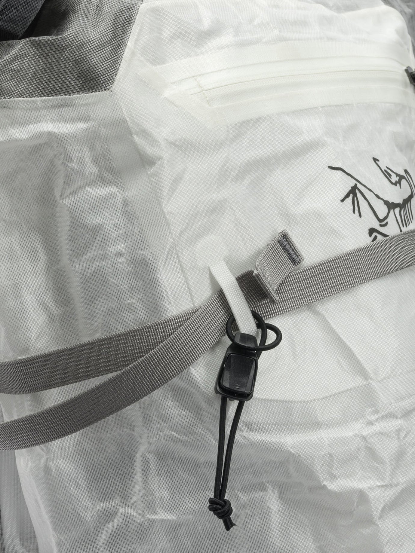 Sport backpacks 100% polyethylene  White - Arc'teryx Men | PDP | VIETTI Online Store | Zoom-Modal_4
