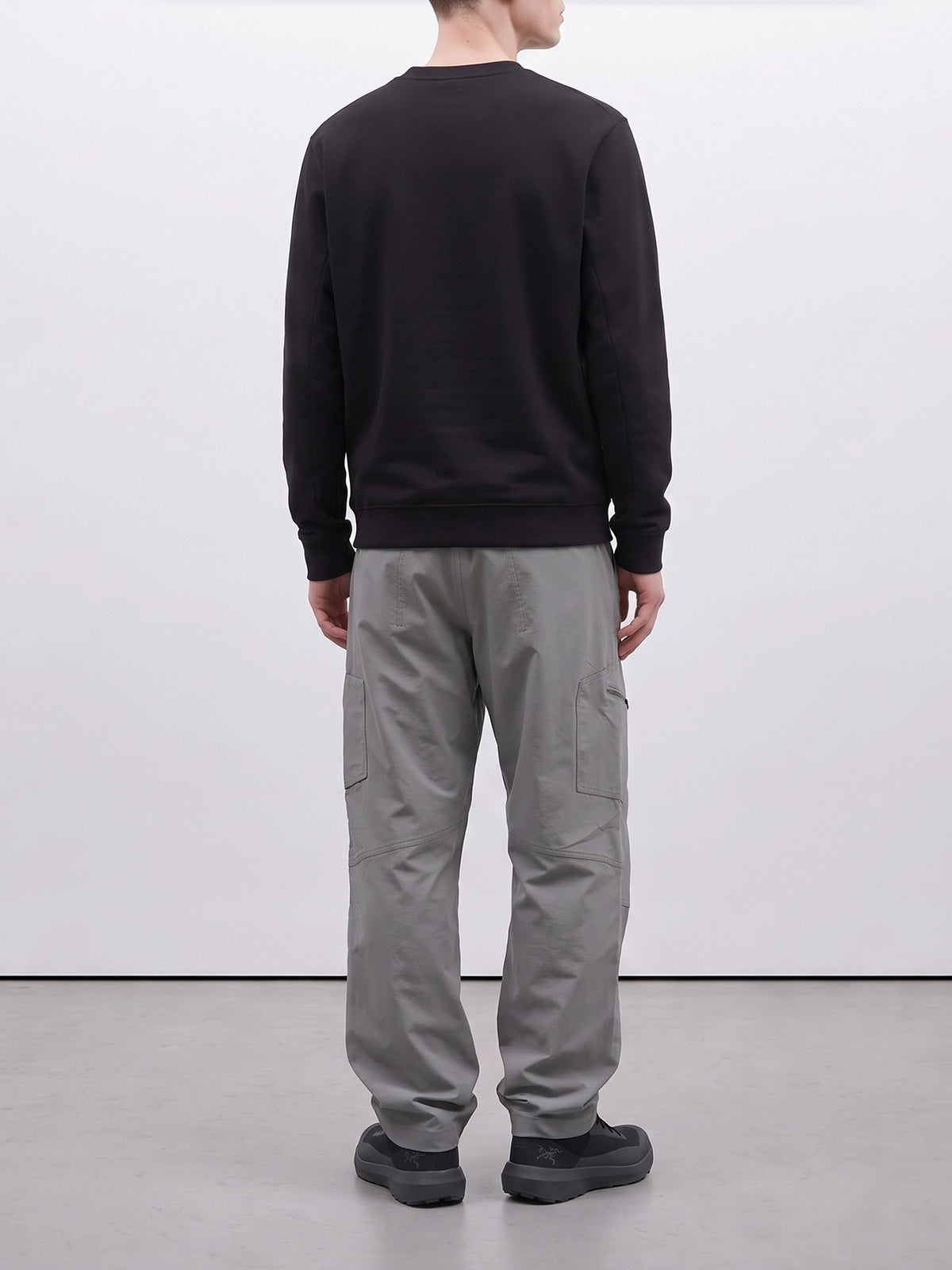 Arc'teryx "Emblem" crewneck sweatshirt Black - VIETTI