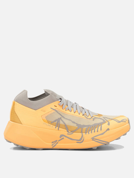 Arc'teryx "Sylan 2" Low-Top Sneakers Orange

