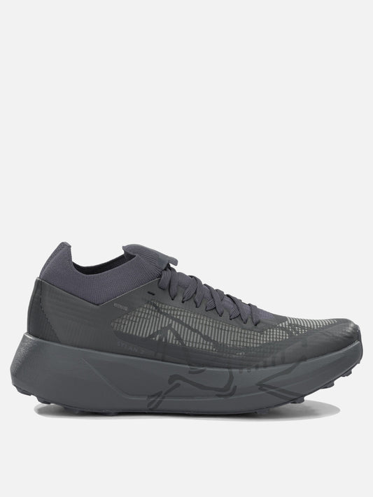 Arc'teryx "Sylan 2" Low-Top Sneakers Grey

