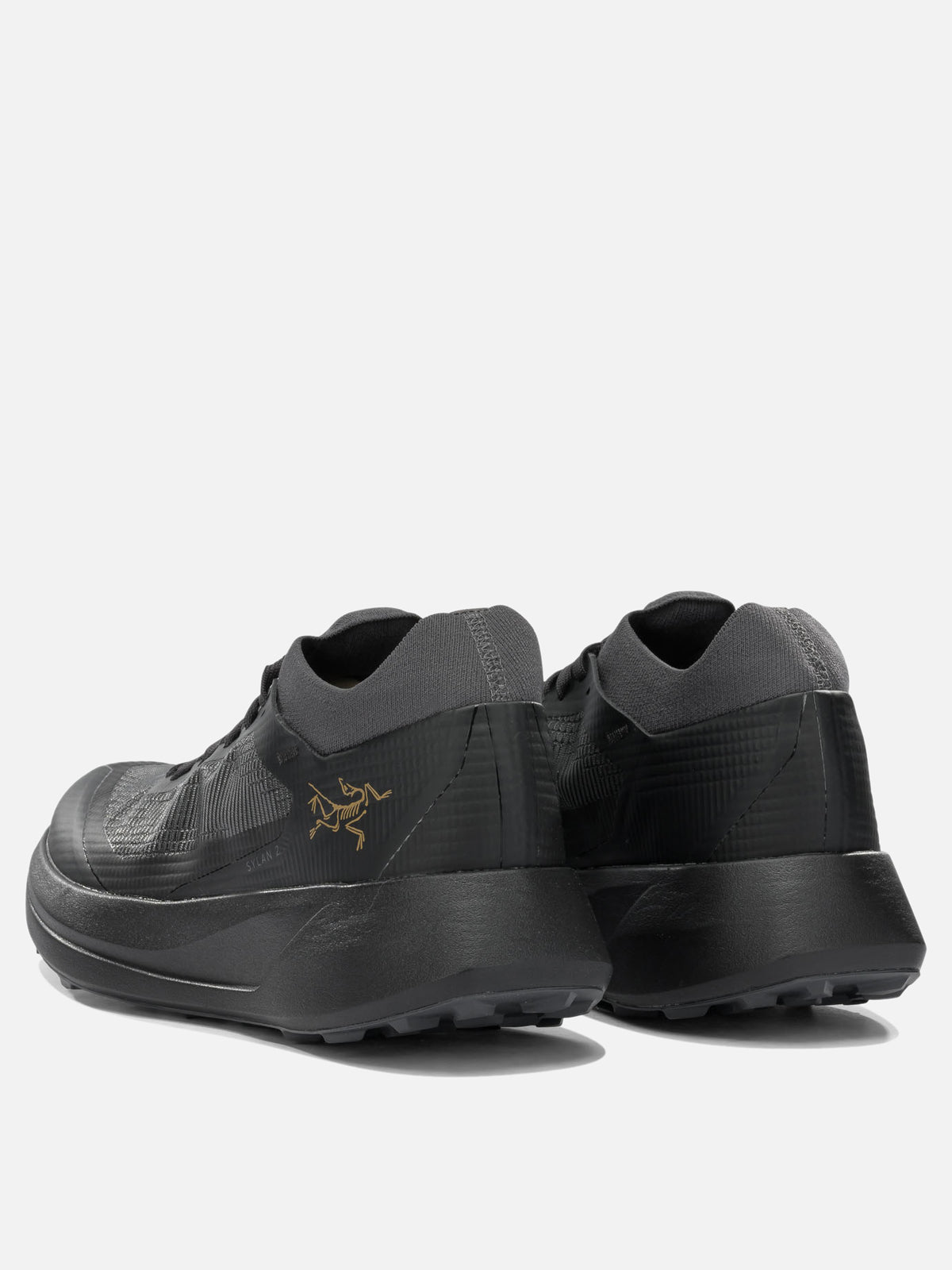 Arc'teryx "Sylan 2" Low-Top Sneakers Black

