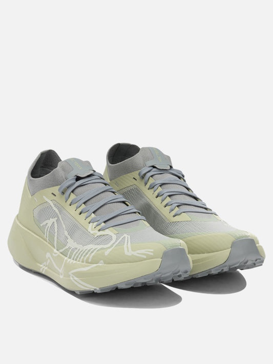 Arc'teryx "Sylan 2" Low-Top Sneakers Green


