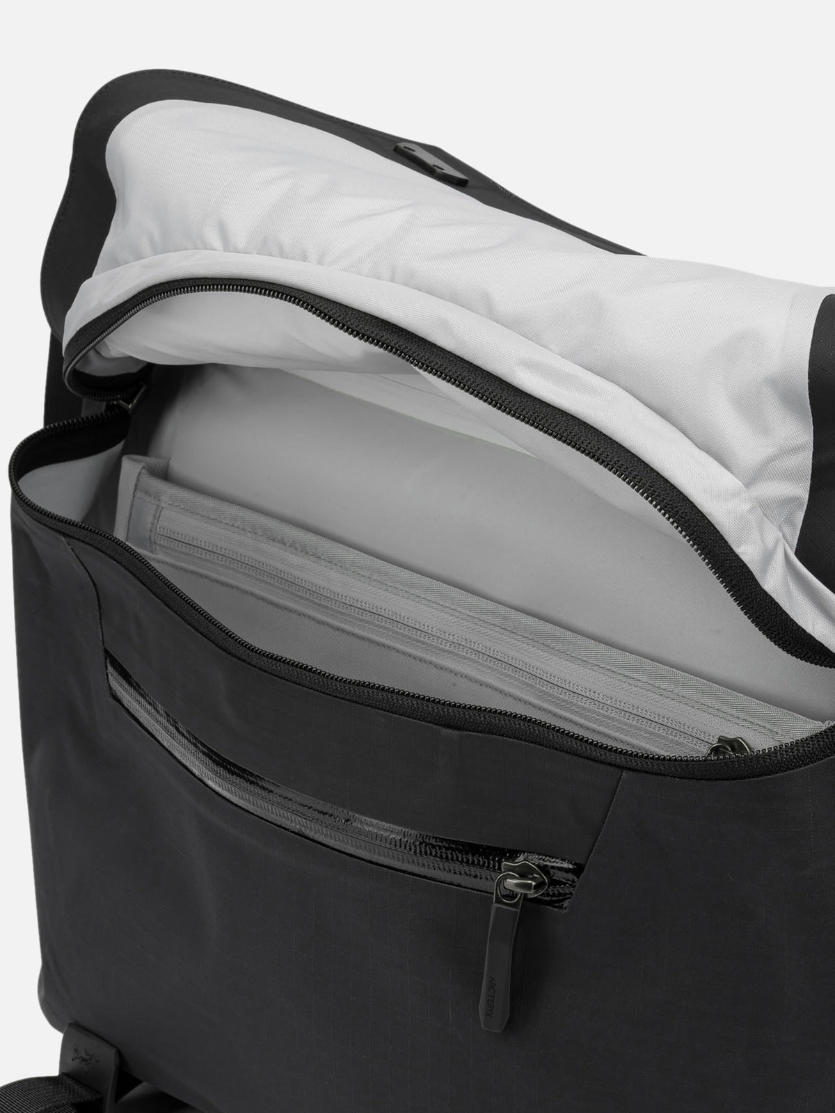 Arc'teryx "Granville 10" Large Shoulder Bag Black

