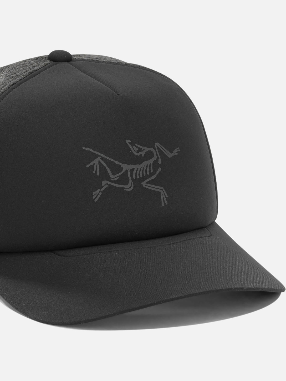 Arc'teryx "Bird Word" Trucker Cap Black

