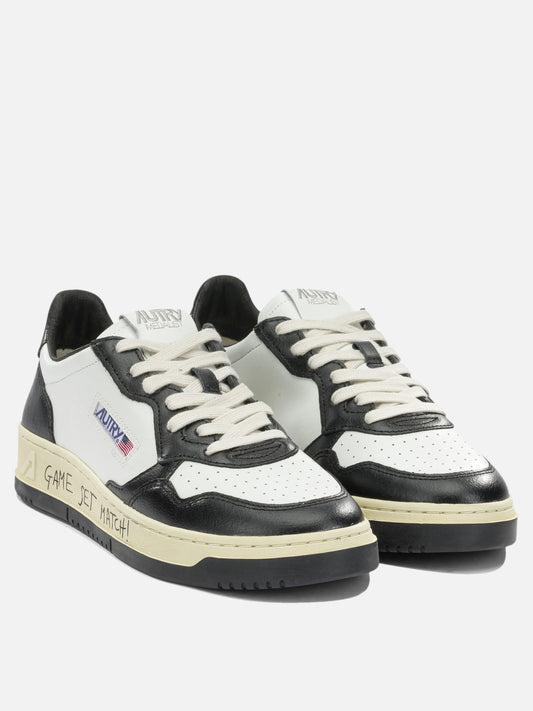 Autry "Medalist Low" Low-Top Sneakers Black

