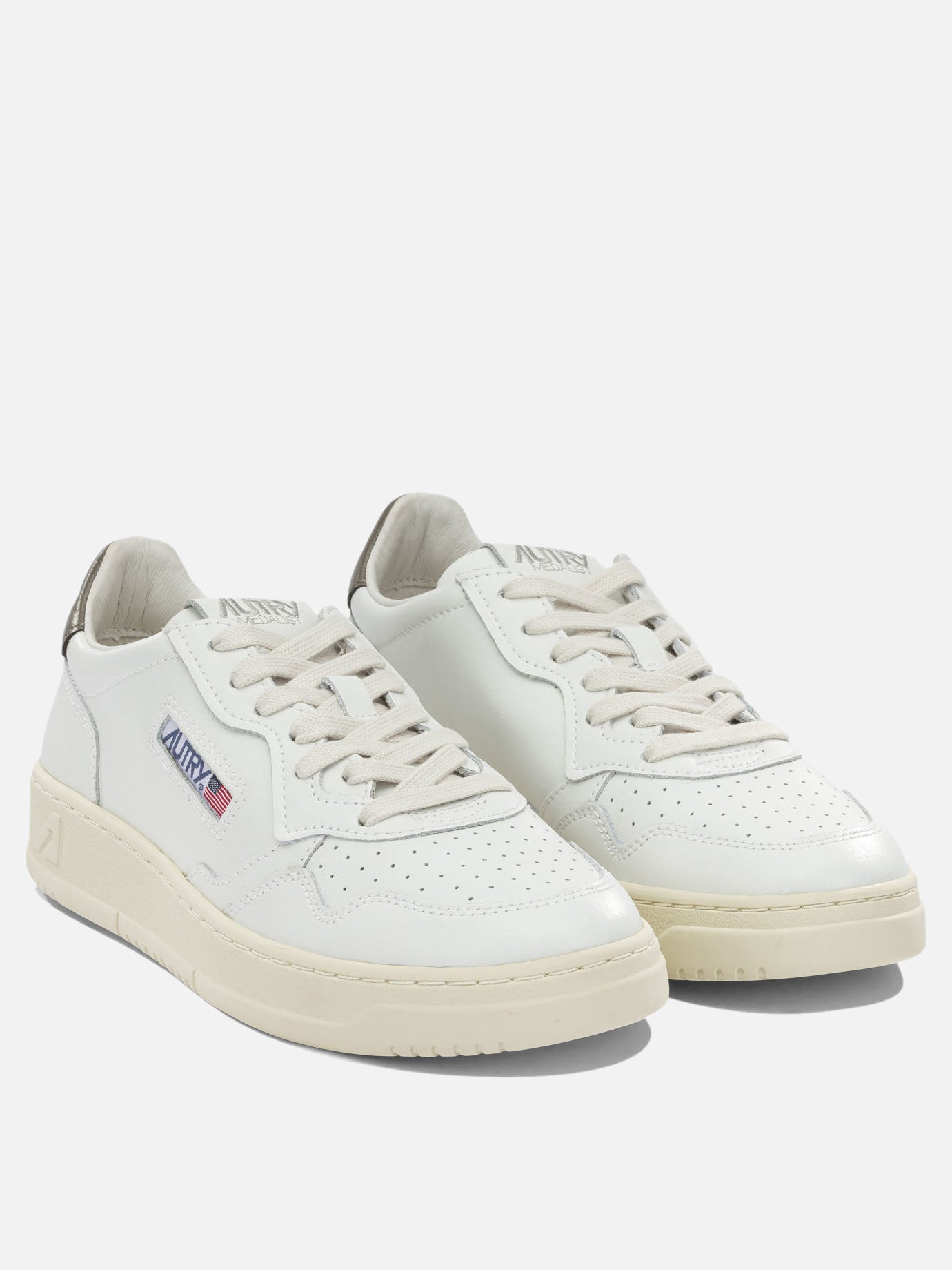 Sneaker basse 100% leather - 100% rubber  Verde - Autry Uomo | PDP | VIETTI Online Store | Zoom-Modal_2

