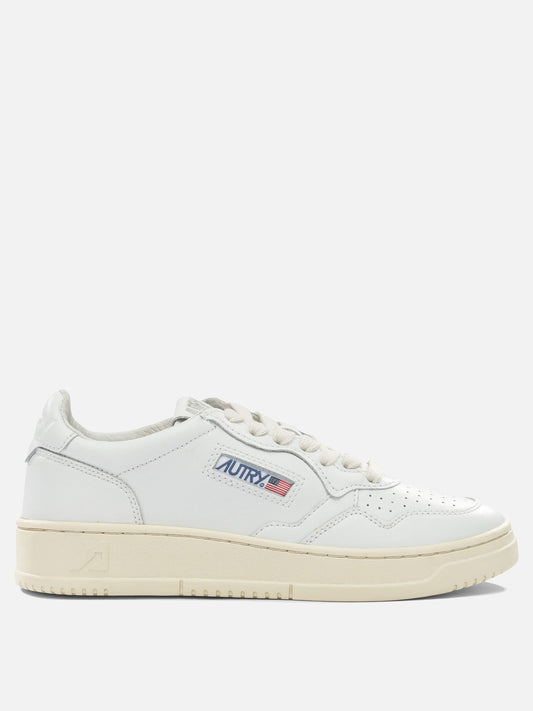Autry "Medalist Low" Low-Top Sneakers White

