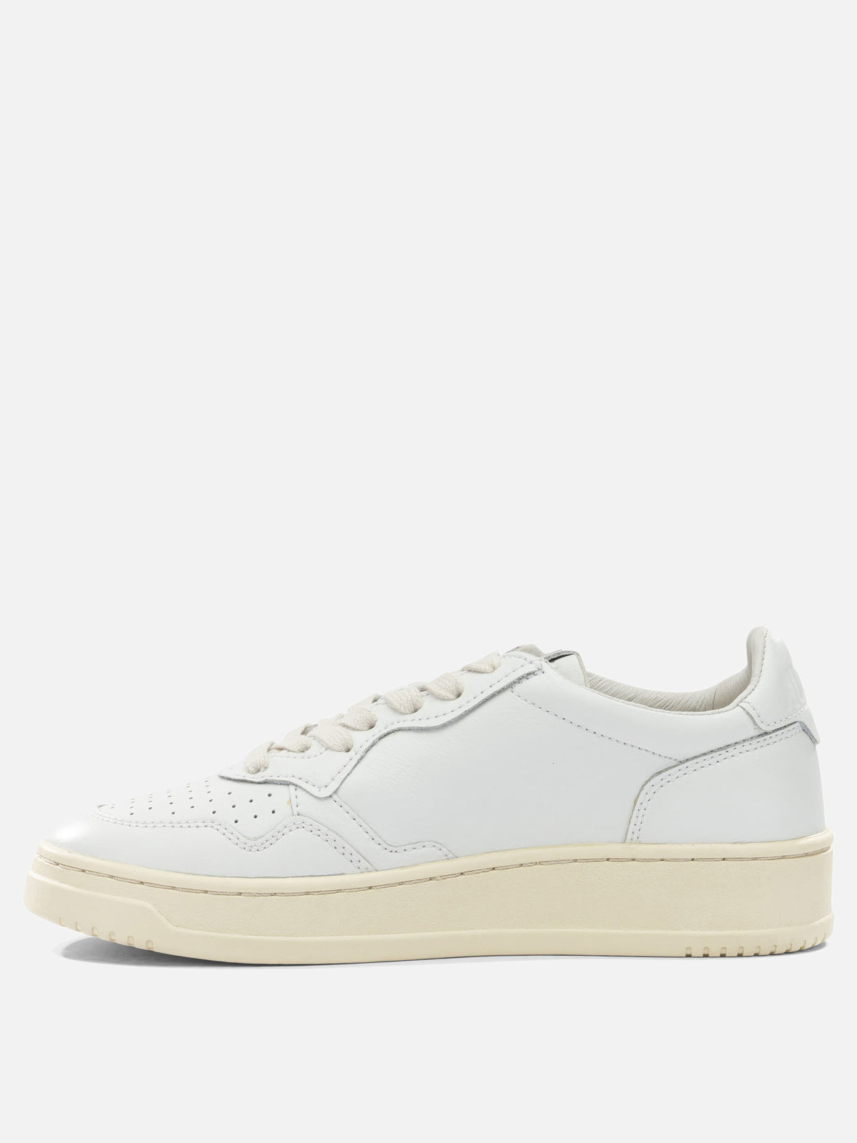 Autry "Medalist Low" Low-Top Sneakers White

