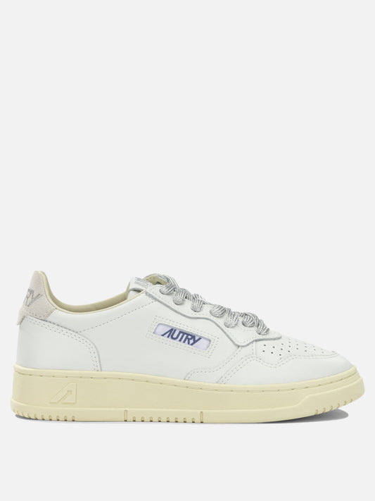 Autry "Medalist Low" Low-Top Sneakers Silver

