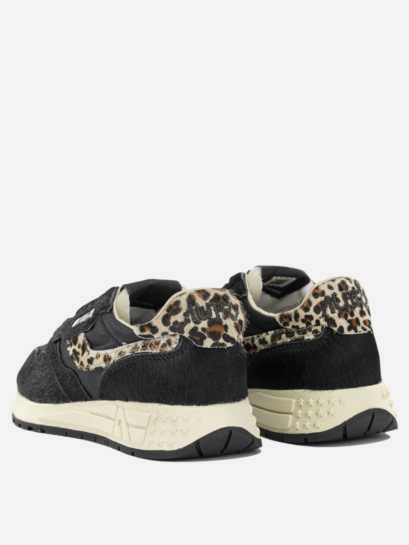 Low top sneakers 60% nylon 40% pony cow leather - 60% phylon 40% rubber  Black - Autry Women | PDP | VIETTI Online Store | Zoom-Modal_4
