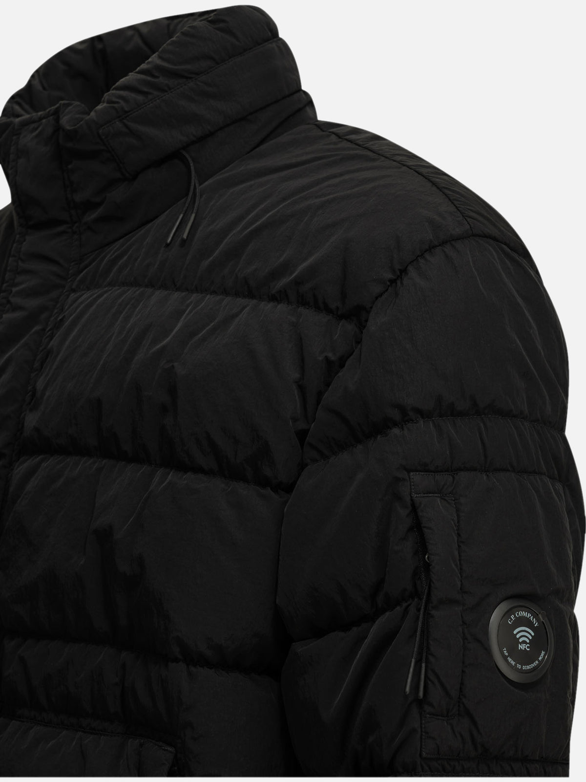 C.P. Company "Chrome-R" Short Down Jacket Black - VIETTI