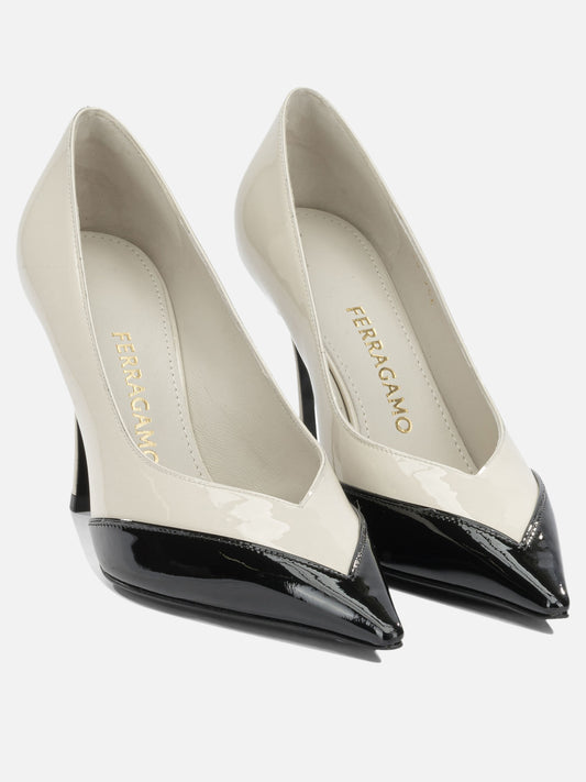 Ferragamo "Yasmin 95MM" Pumps - White

