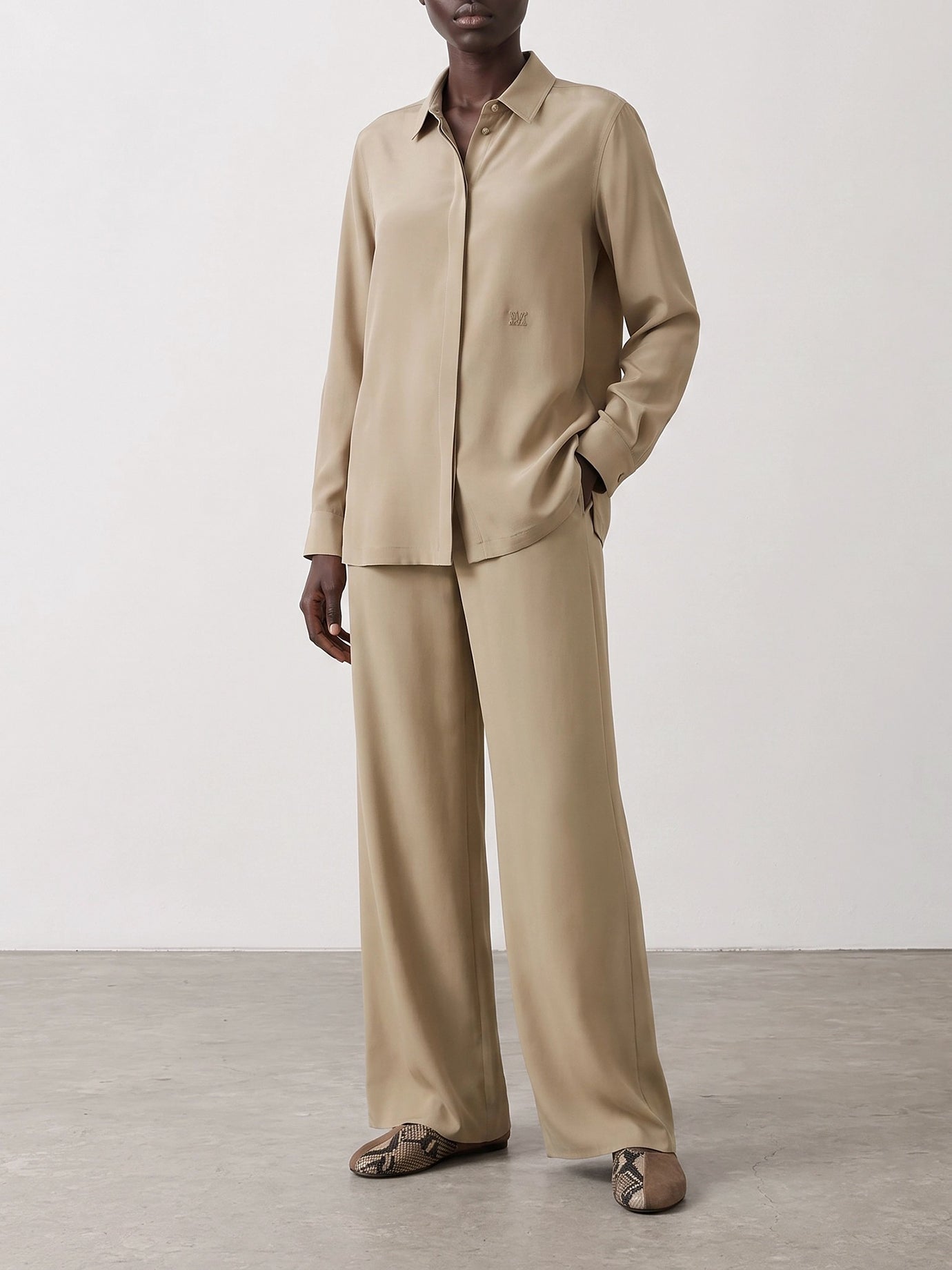 Casual shirts Solid colour  Beige - Max Mara Women | PDP | VIETTI Online Store | thumbnail_2