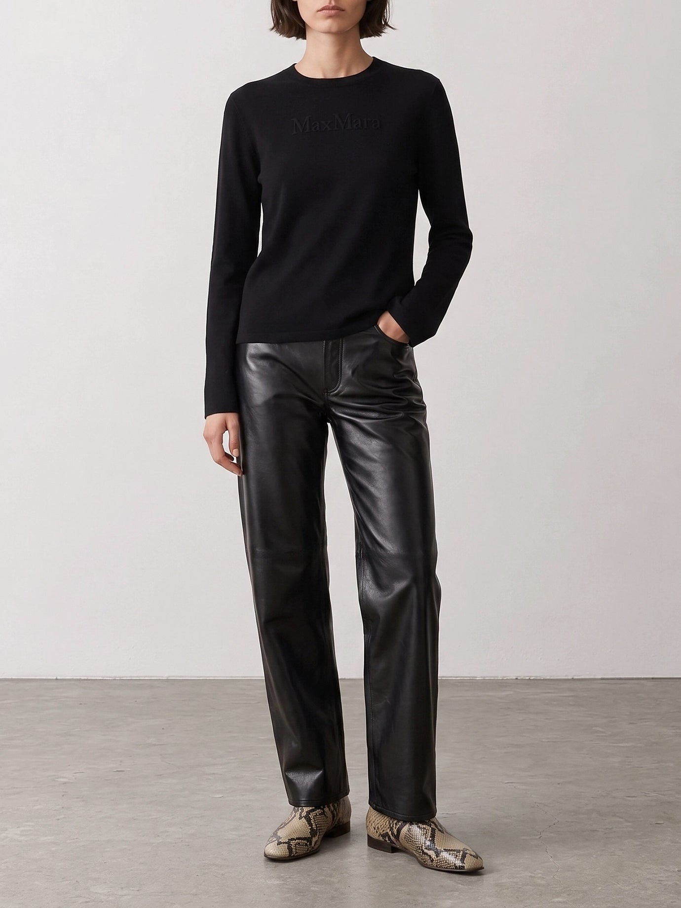 Crewneck t-shirts Logo  Black - Max Mara Women | PDP | VIETTI Online Store | thumbnail_2