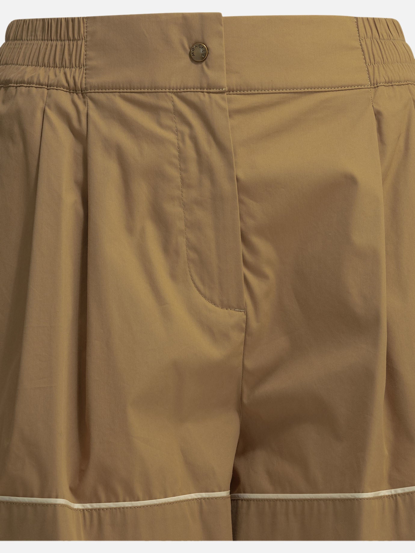 Utility shorts Logo  Beige - Moncler Women | PDP | VIETTI Online Store | Zoom-Modal_3

