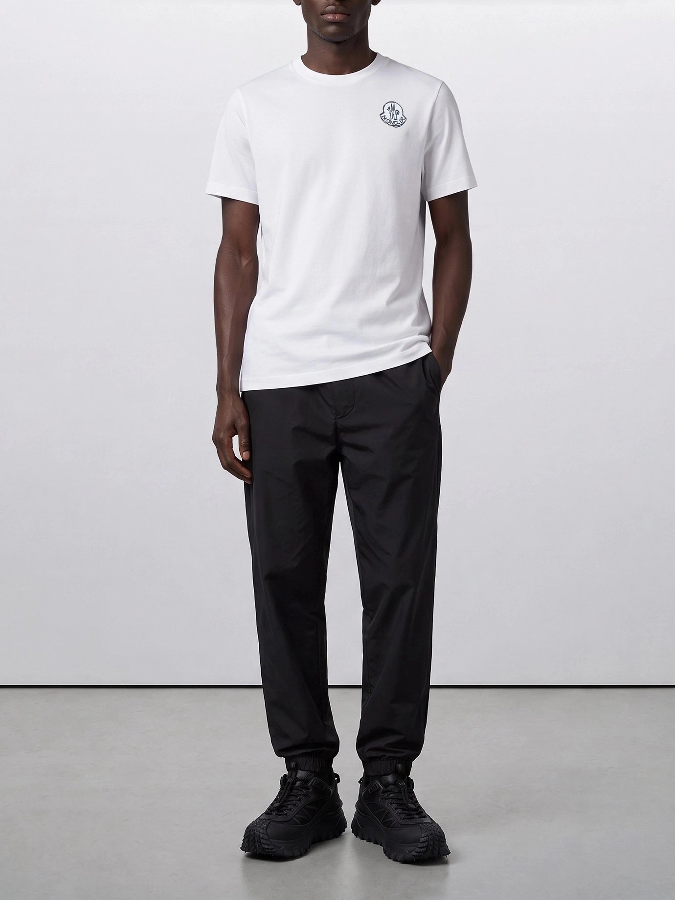 T-shirt girocollo Logo  Bianco - Moncler Uomo | PDP | VIETTI Online Store | Zoom-Modal_2
