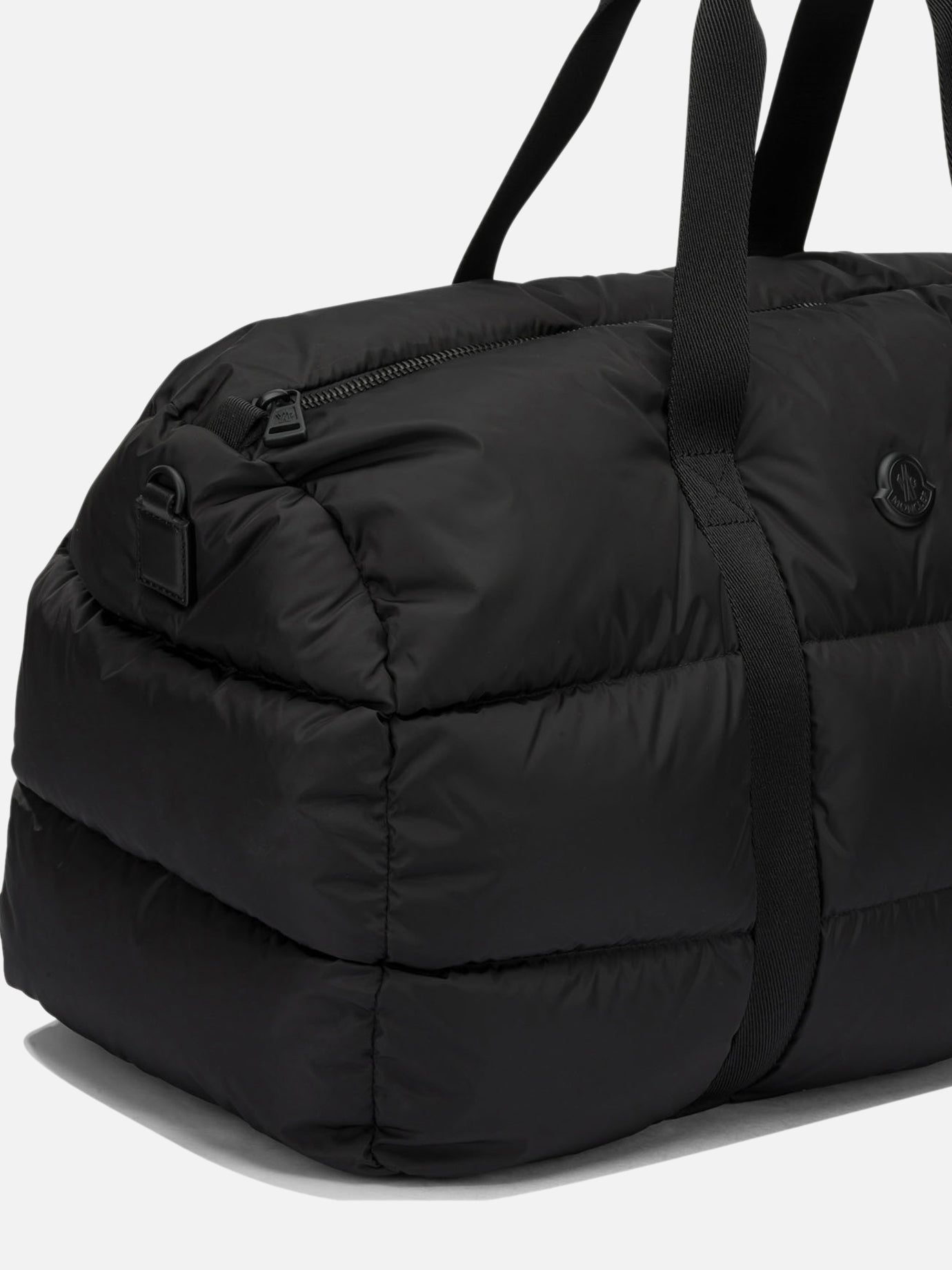 Borsoni da viaggio 100% polyamide - Lining: 100% cotton - Padding: 90% down 10% feathers  Nero - Moncler Uomo | PDP | VIETTI Online Store | thumbnail_4
