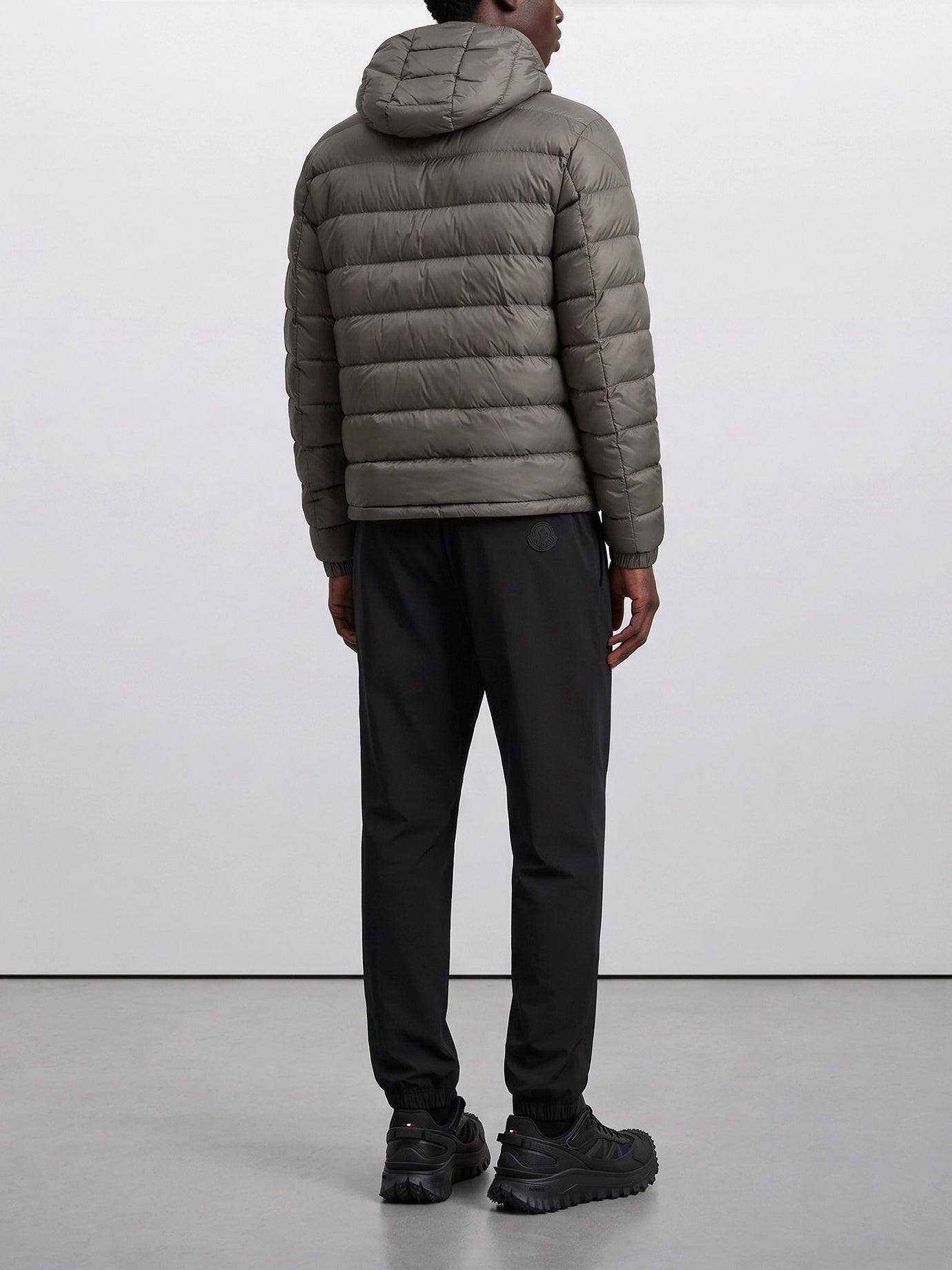 Down jackets Logo  Grey - Moncler Men | PDP | VIETTI Online Store | thumbnail_3