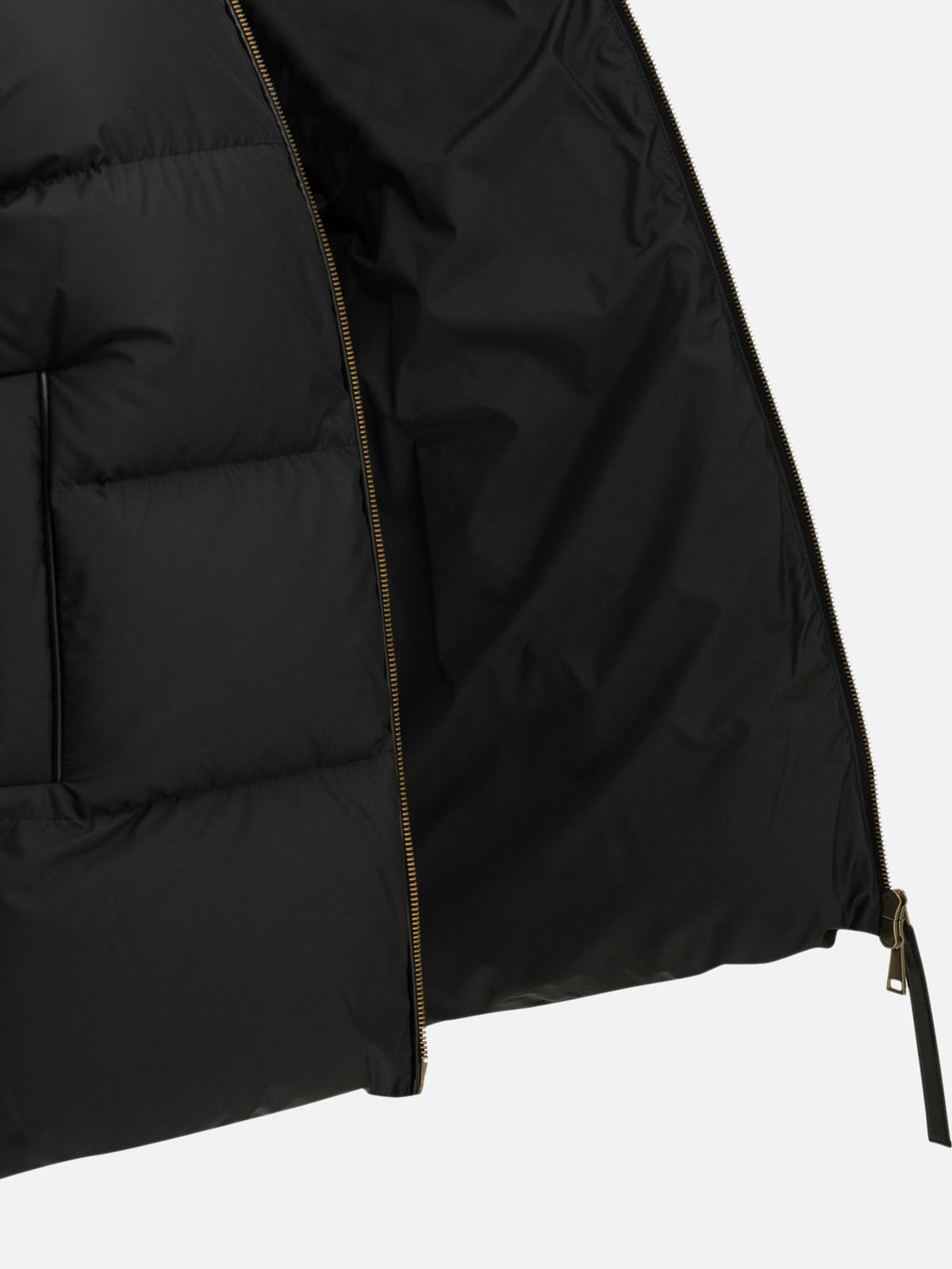 Moncler "Vivantesse" Short Down Jacket Black - VIETTI