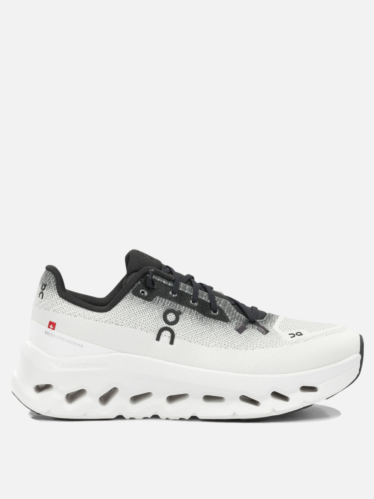 On Running "Cloudtilt" Low-Top Sneakers White

