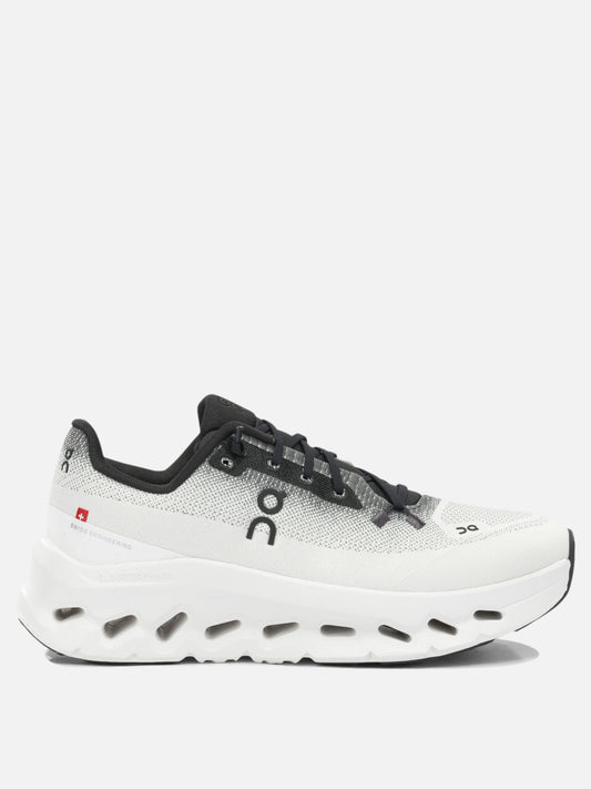 On Running "Cloudtilt" Low-Top Sneakers White


