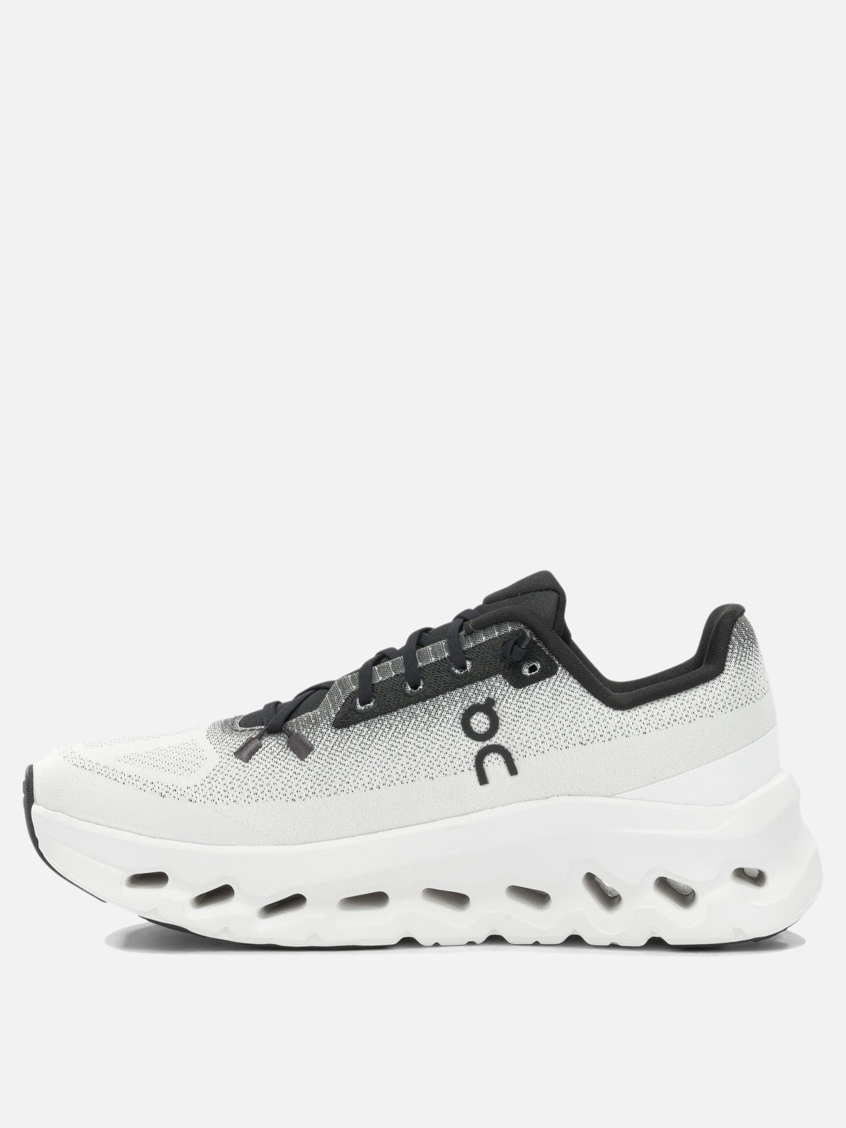 On Running "Cloudtilt" Low-Top Sneakers White - VIETTI