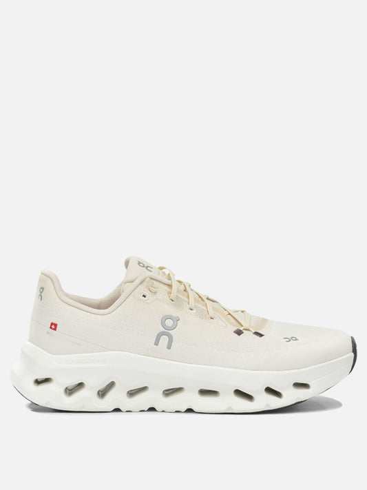 On Running "Cloudtilt" Low-Top Sneakers White

