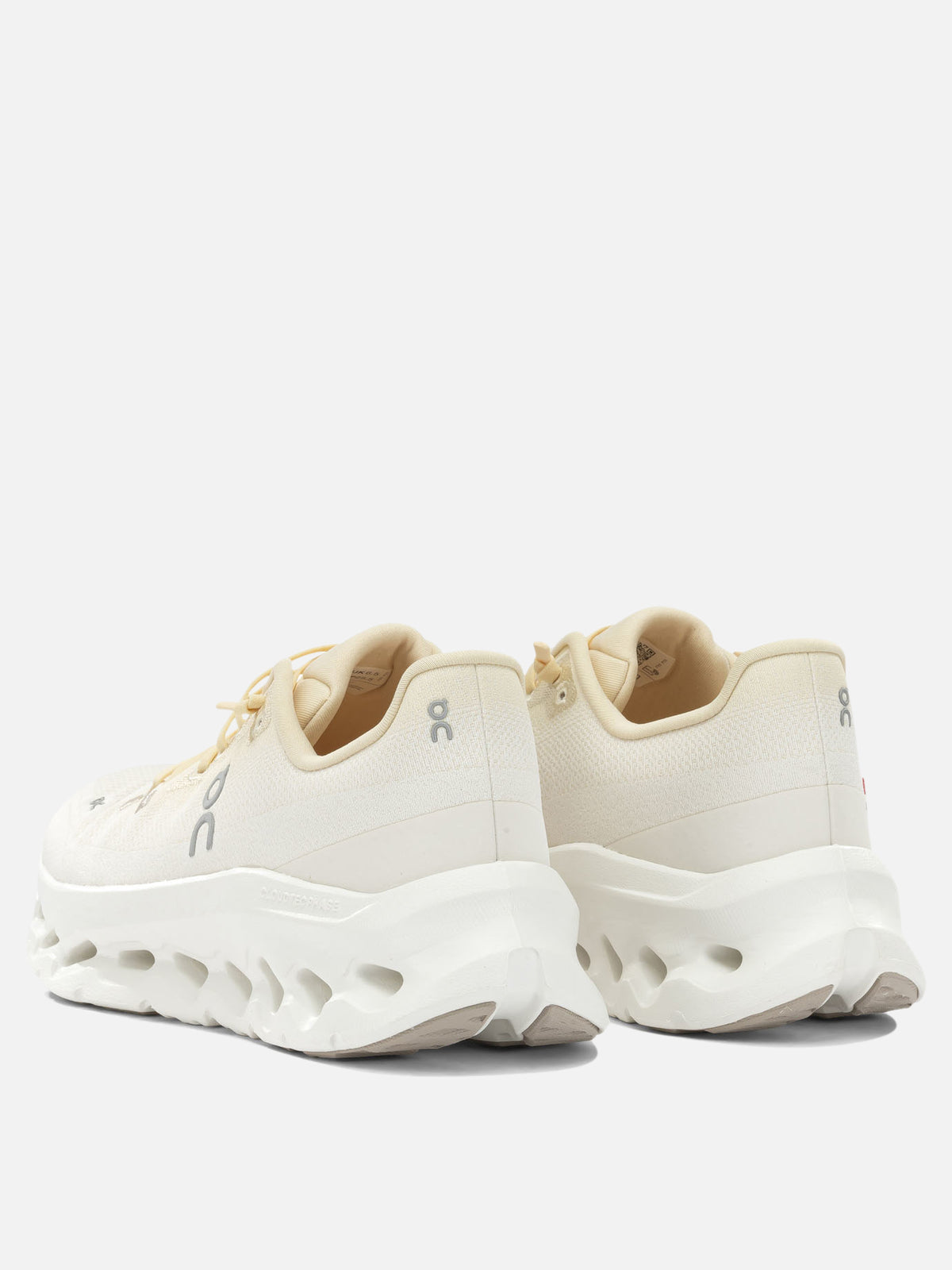 On Running "Cloudtilt" Low-Top Sneakers Yellow

