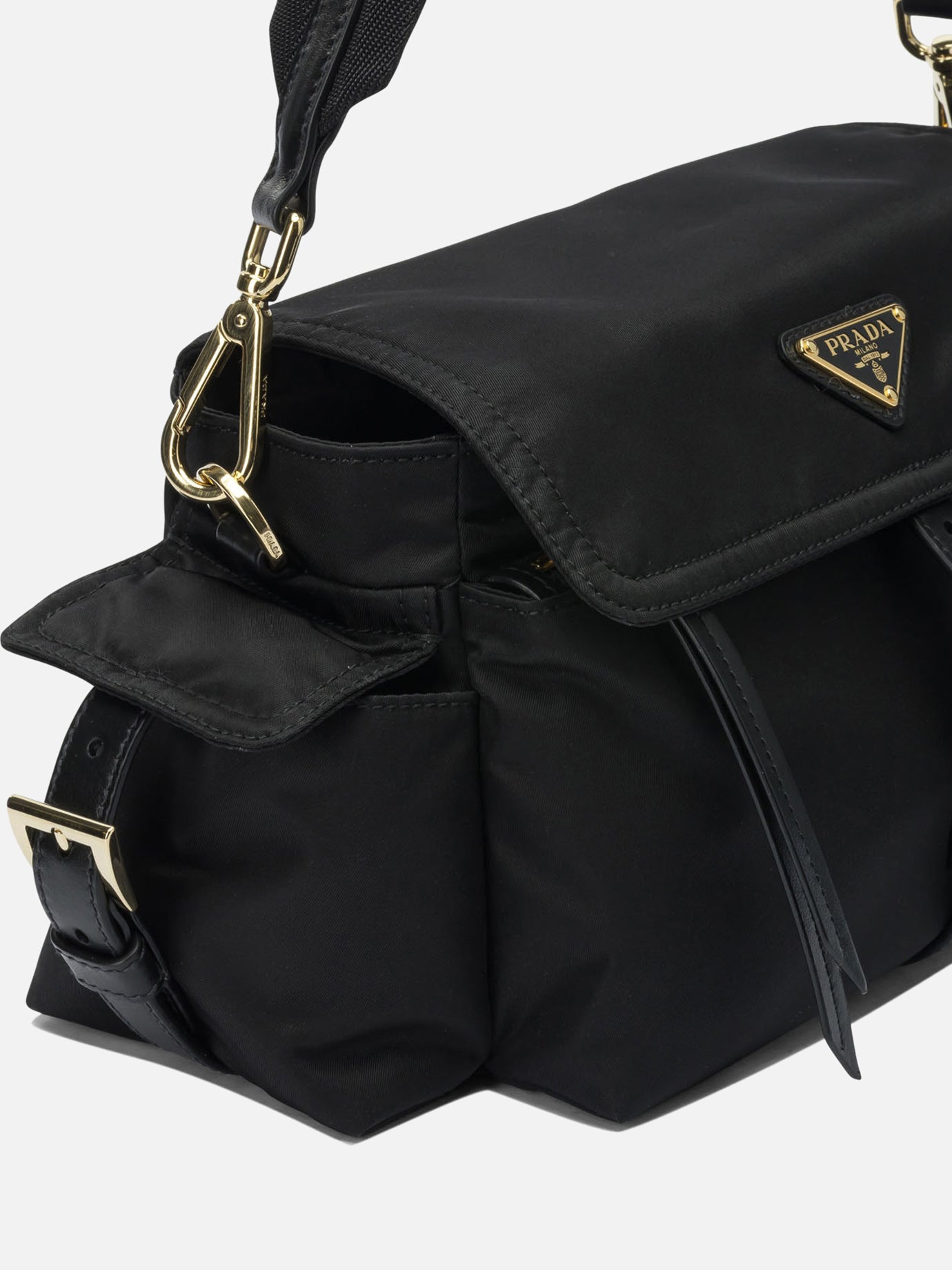 Medium bags 100% recycled polyamide - Other fabric: 100% calf leather  Black - Prada Women | PDP | VIETTI Online Store | thumbnail_4