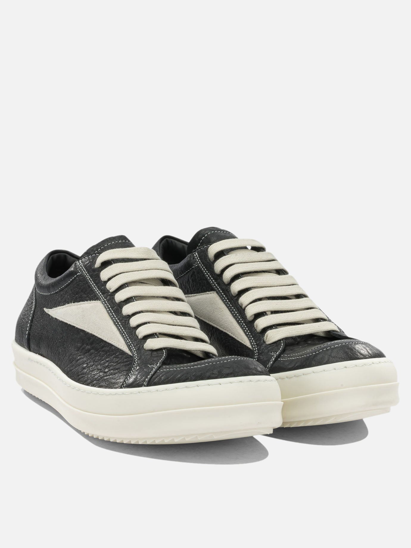 Low top sneakers 100% calf leather - 100% thermoplastic rubber  Black - Rick Owens Men | PDP | VIETTI Online Store | thumbnail_2