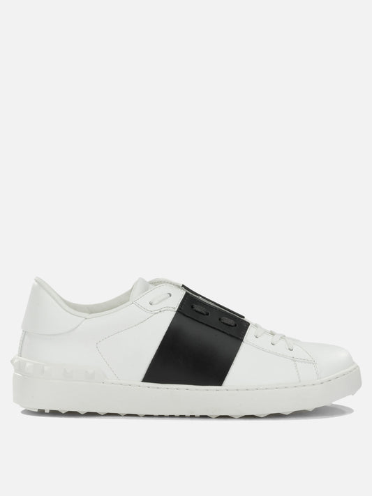 Low top sneakers 100% calf leather - 100% ethylene-vinyl acetate  Black - Valentino Garavani Men | PDP | VIETTI Online Store 
