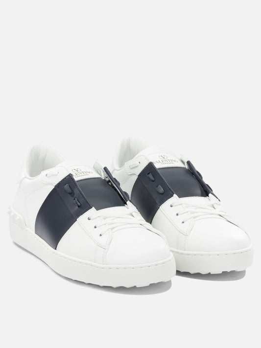 Low top sneakers 100% calf leather - 100% ethylene-vinyl acetate  Black - Valentino Garavani Men | PDP | VIETTI Online Store | 2
