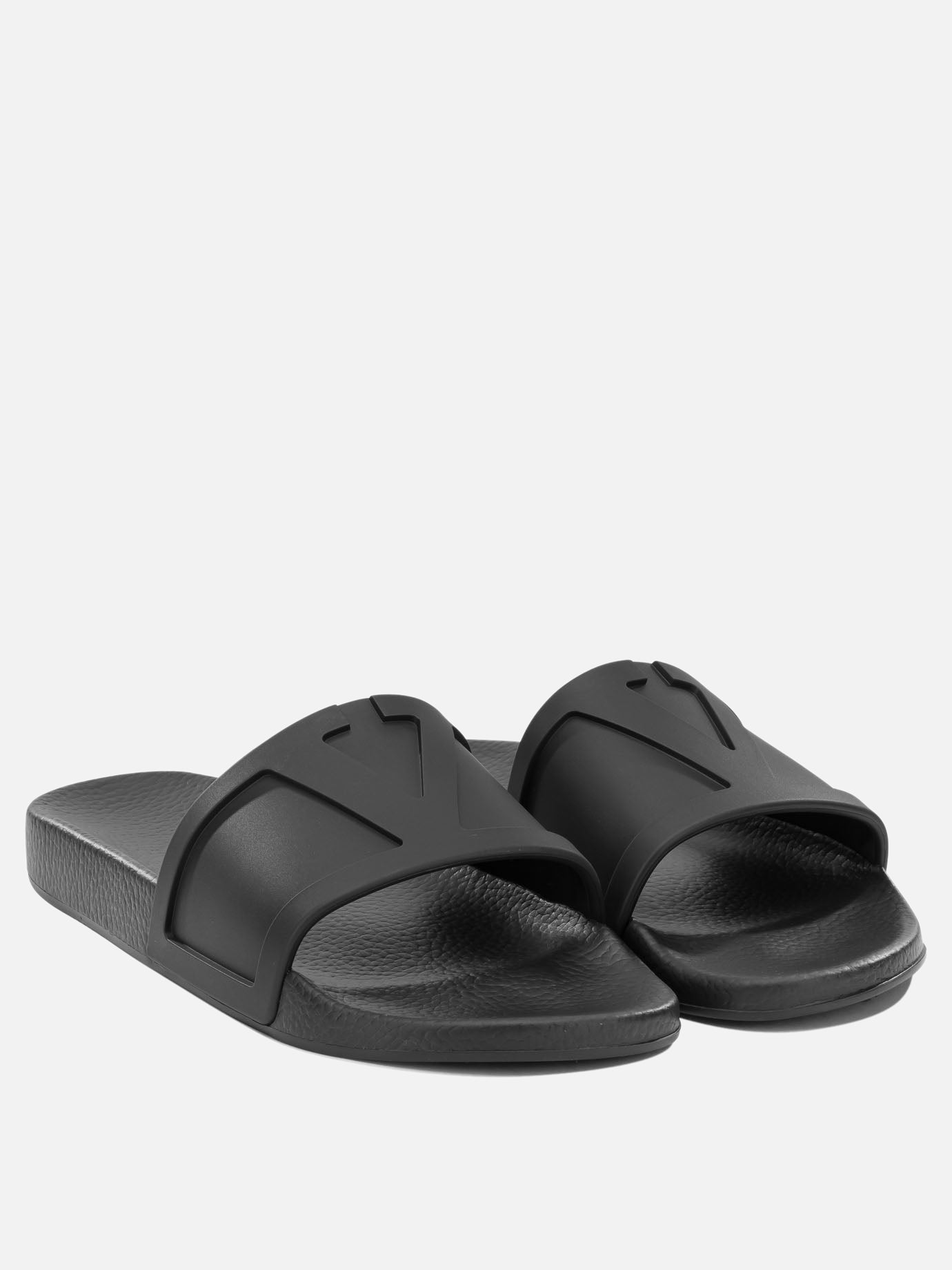 Slides 100% ethylene-vinyl acetate - 100% plastic materials  Black - Valentino Garavani Men | PDP | VIETTI Online Store | thumbnail_2