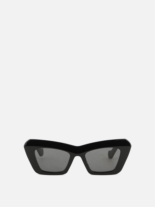 "Cateye" sunglasses